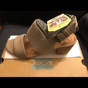 Toms sandals taupe